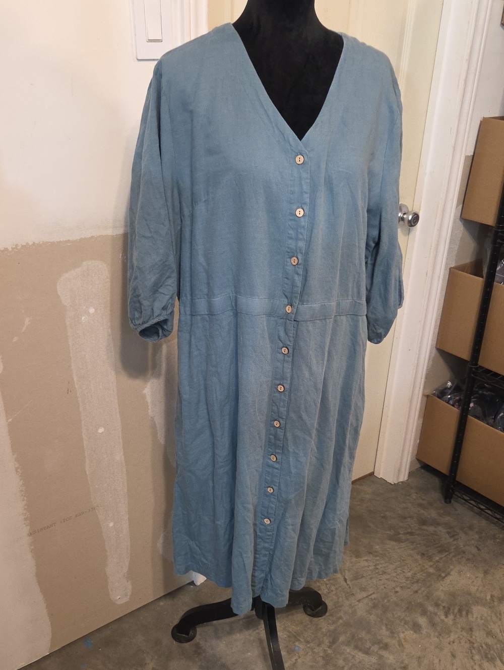 Grae Cove Light Blue V-Neck Button-Front Midi Dress Elastic Waist Lagenlook